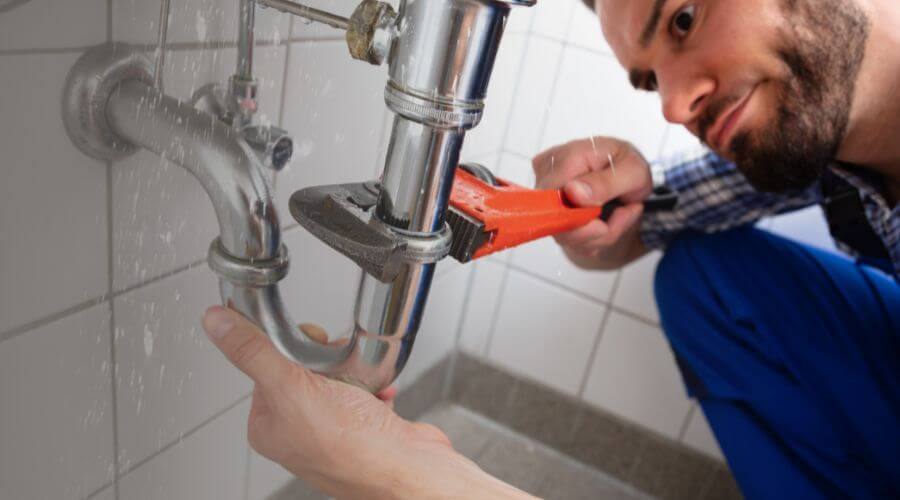 Professional same day plumber services in Britt, MN